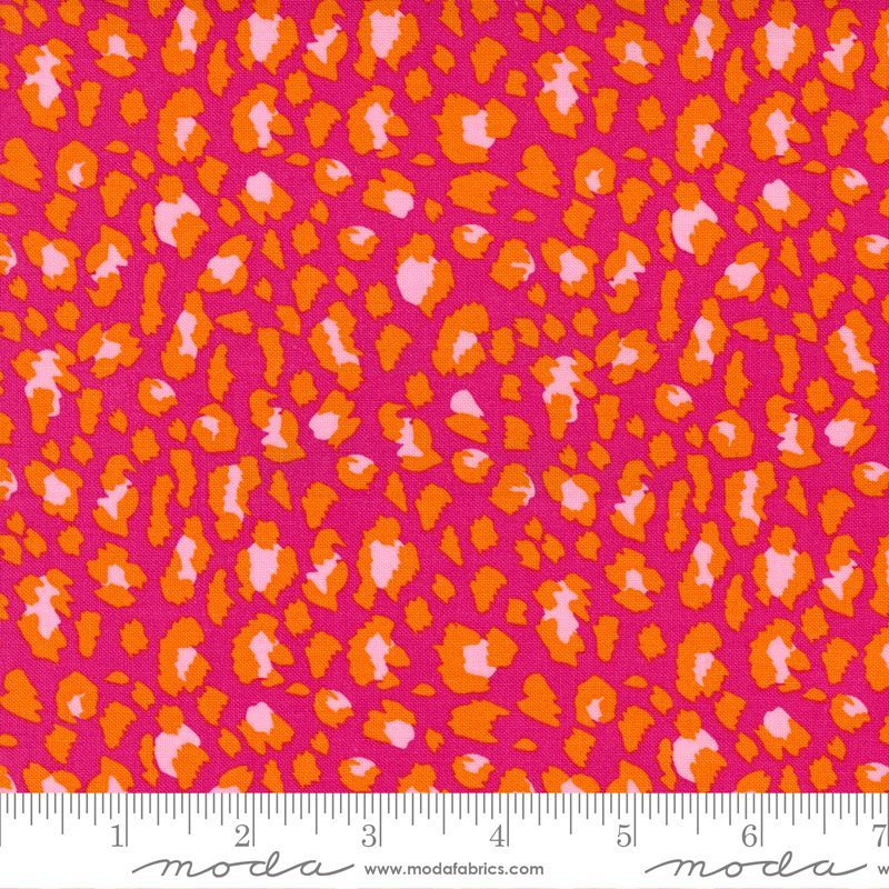 Jungle Paradise- Hibiscus Furocious Fur: Sold By The 1/2 Yard