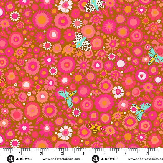 Camp Kitschy Lala- Amber Daisy Field: Sold by the 1/2 yard