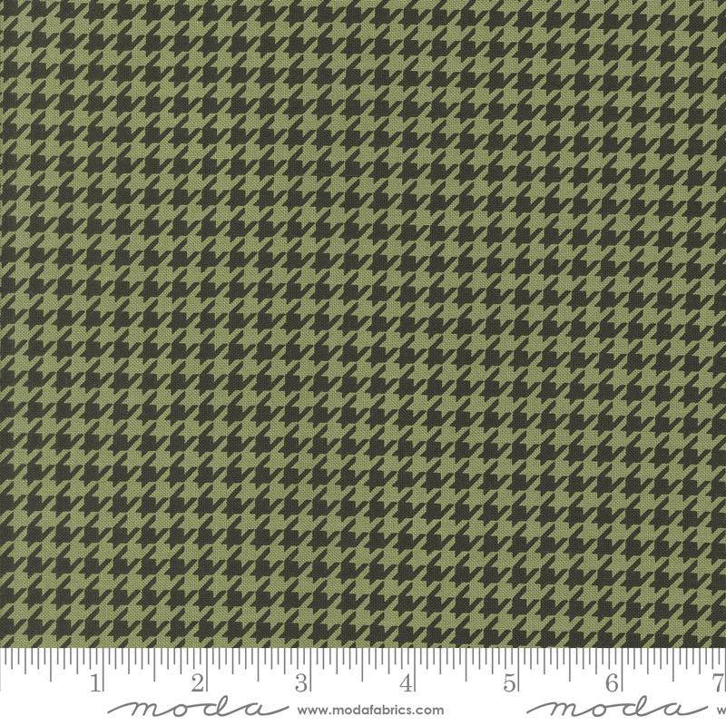 Home Sweet Haunt- Moss Hounds Tooth: Sold by the 1/2 yard