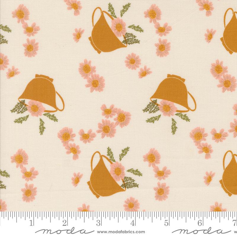 Frivolity- Porcelain Daisy Tea: Sold by the 1/2 yard