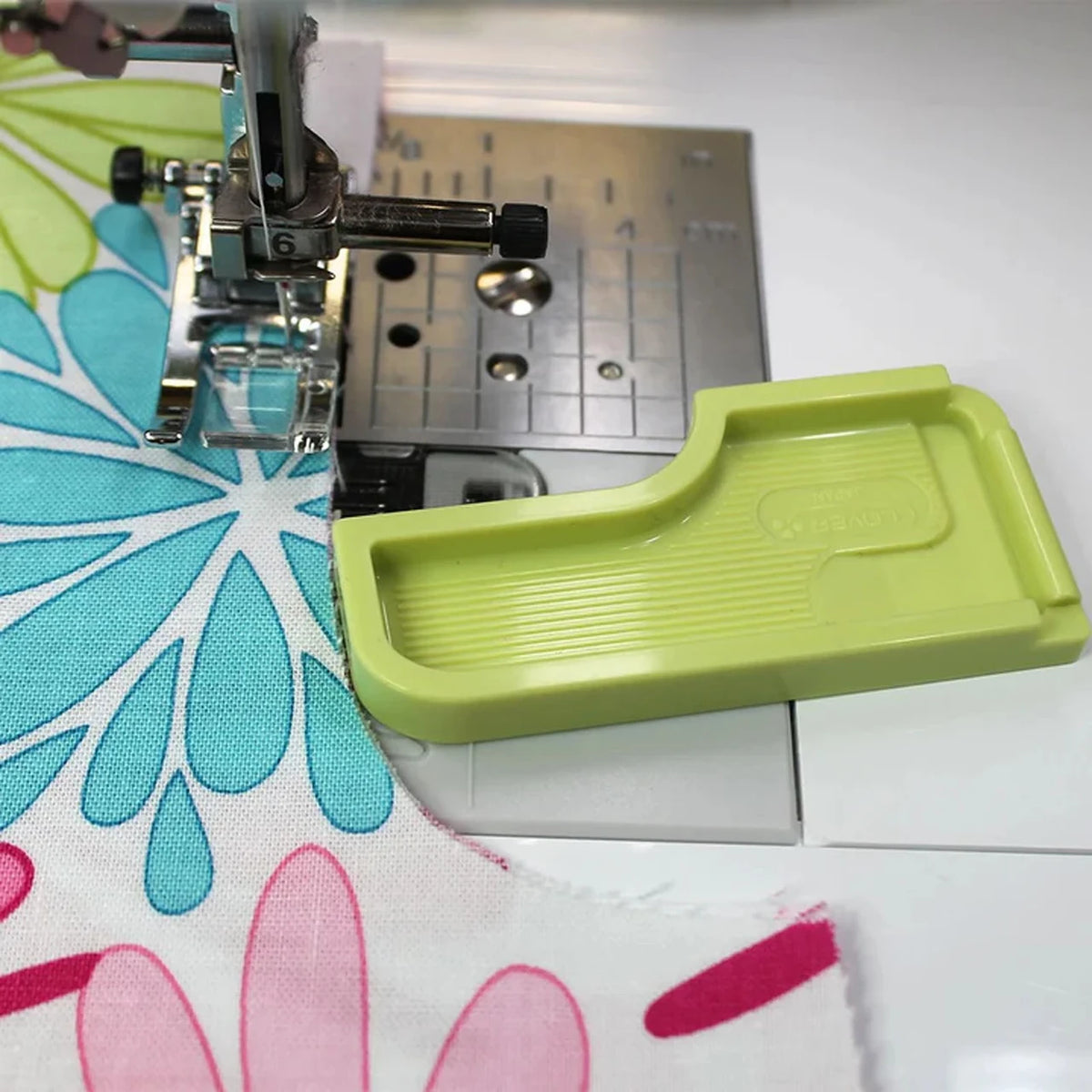 Clover Seam Guide: 6-in-1 Stick 'n Stitch Guide