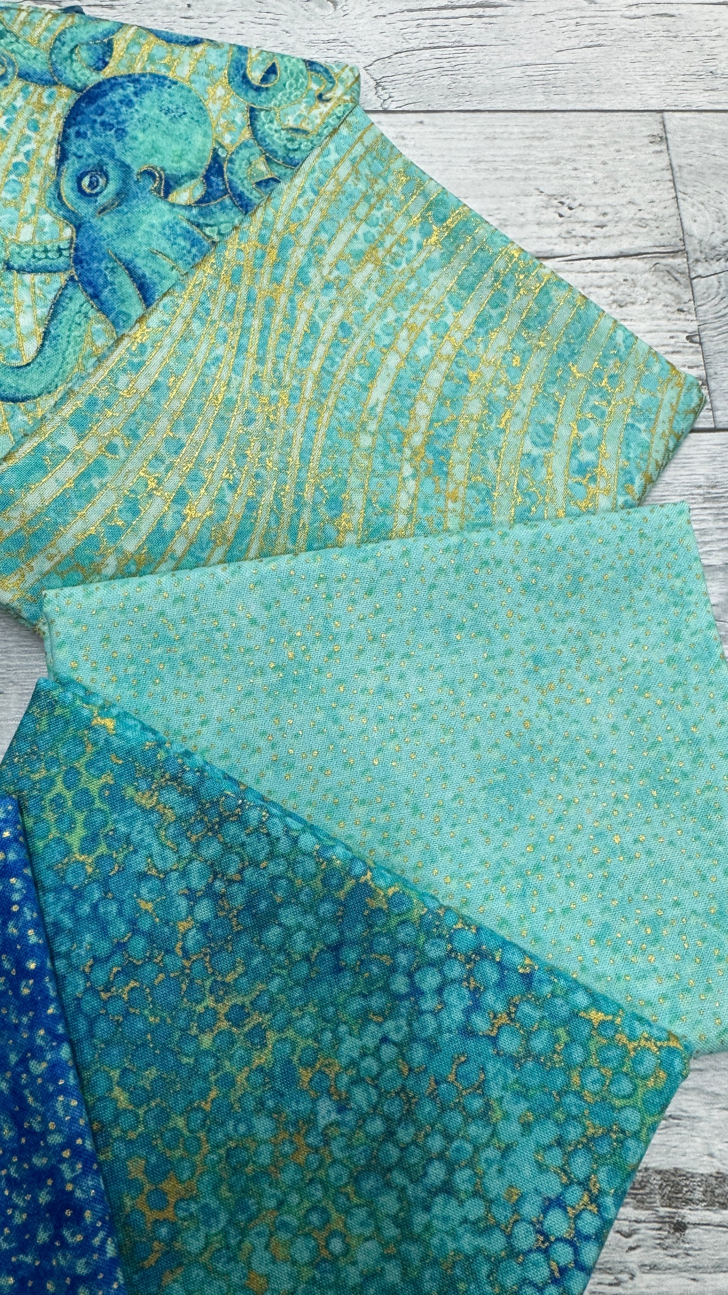 Shimmer Enigma Fat Quarter Bundle: Choice of Bundle