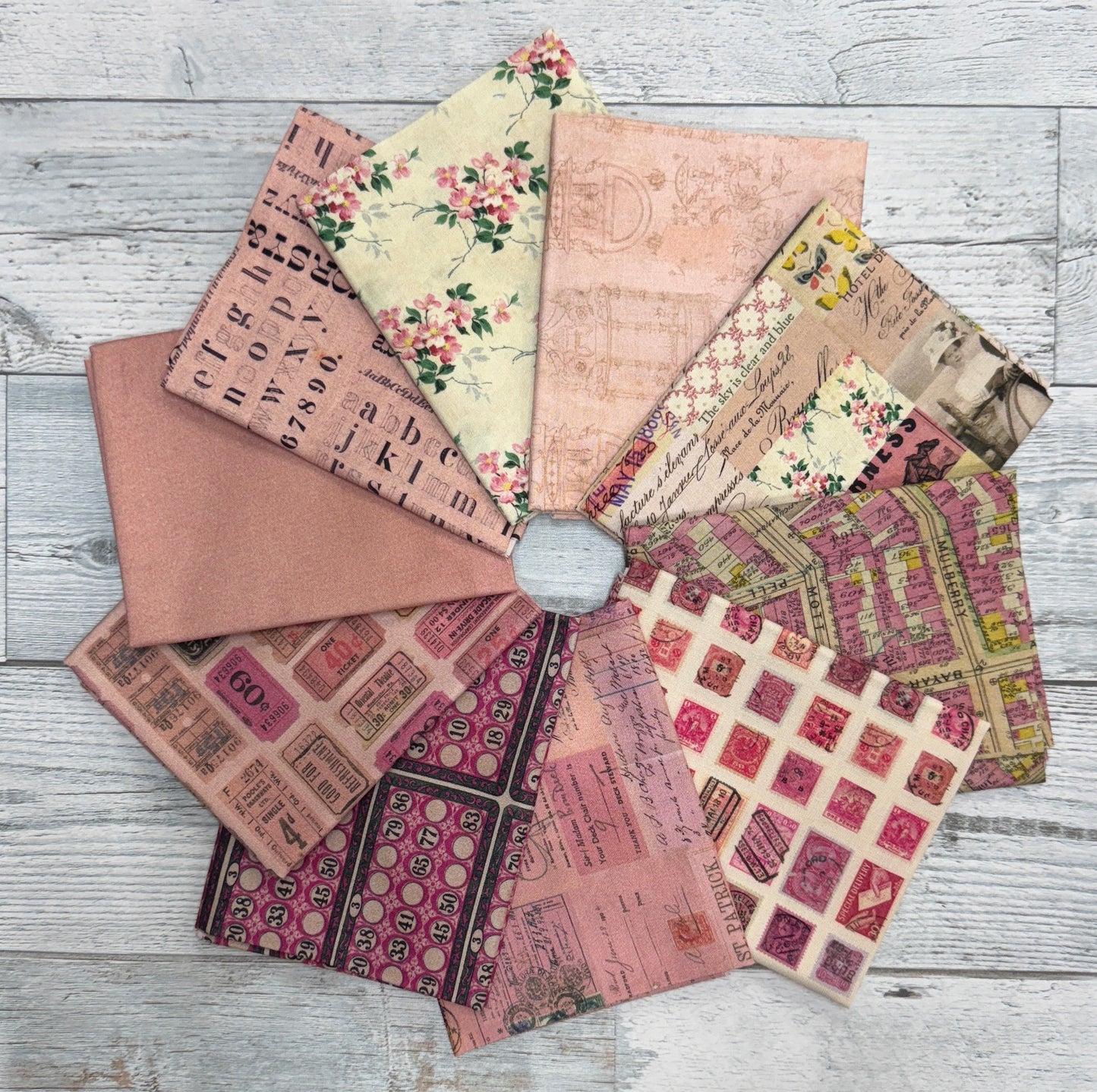 Tim Holtz Palette Program, Fat Quarter Bundle- PINK: Shop Assembled