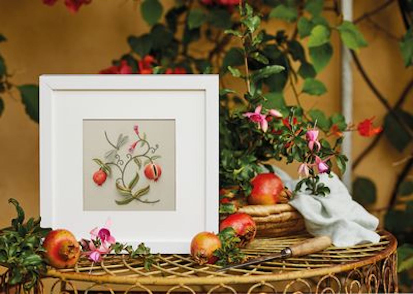 The World's Most Beautiful Needlework Inspirations- Merry Bright- Book 108