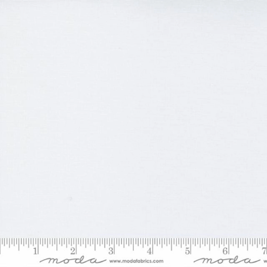 Moda BELLA Solids- Super White