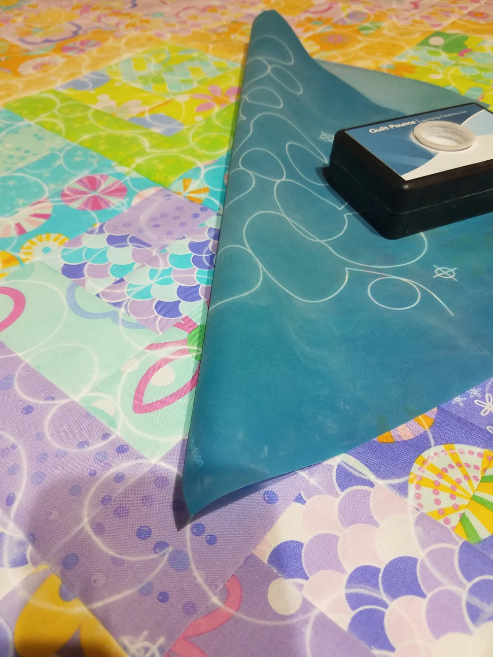Full Line Stencil: Bubbles