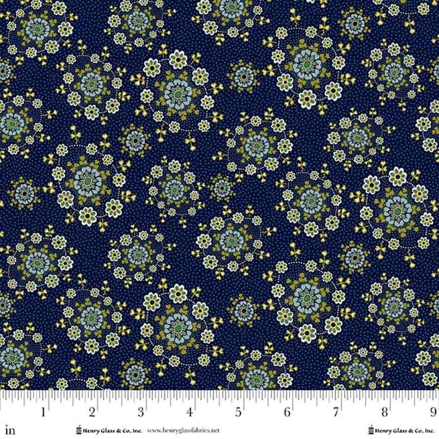 Love Struck- Navy Daisy Wreaths: Sold by the 1/2 yard