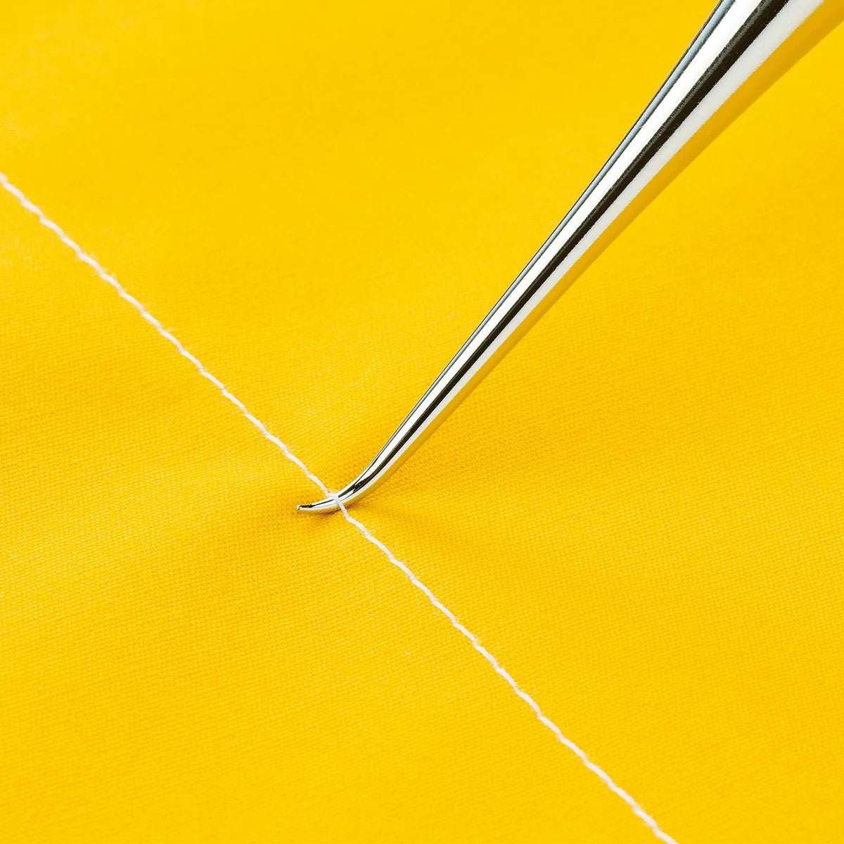 Clover Curved Tailor's Awl