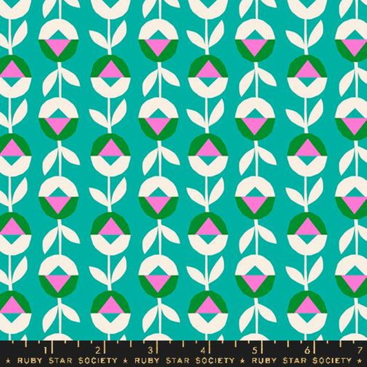 Eye Candy- Tropic Flower Chain: Sold by the 1/2 yard
