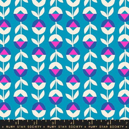 Eye Candy- Cerulean Flower Chain: Sold by the 1/2 yard