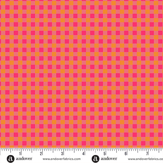 Jinny- Poppy Checklist: Sold by the 1/2 yard