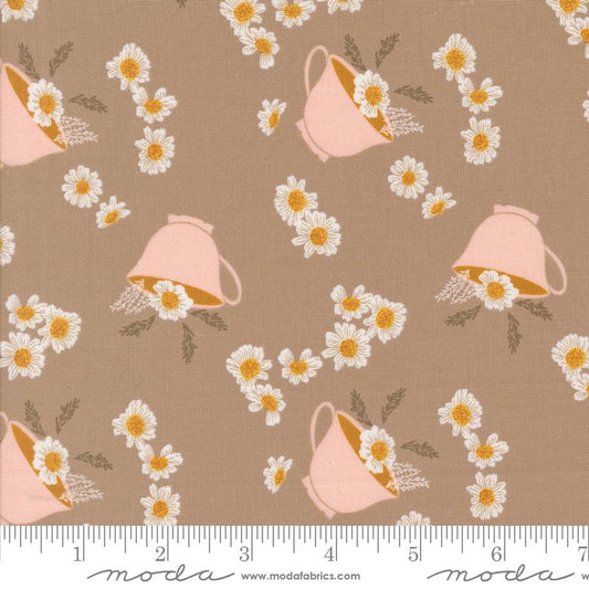 Frivolity- Mushroom Daisy Tea: Sold by the 1/2 yard
