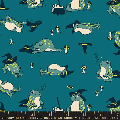 Freaky Familiar- Storytime Frogmiliars: Sold by the 1/2 Yard