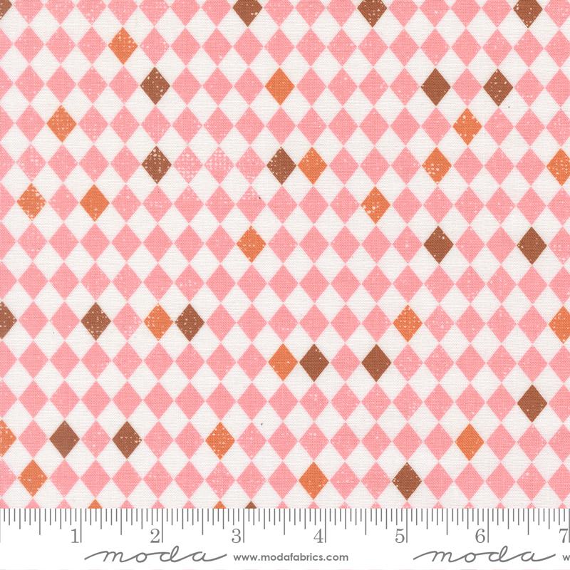 Purrs and Boos- Candy Harlequin Diamonds: Sold By The 1/2 Yard