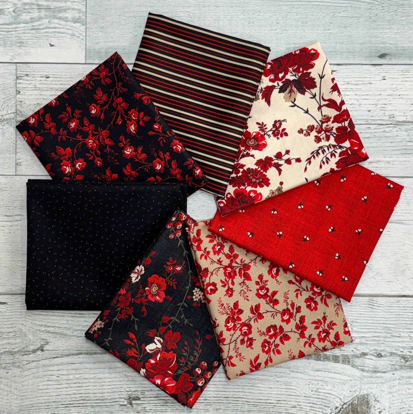 Sable & Scarlet - Shop Assembled Fat Quarter Bundle