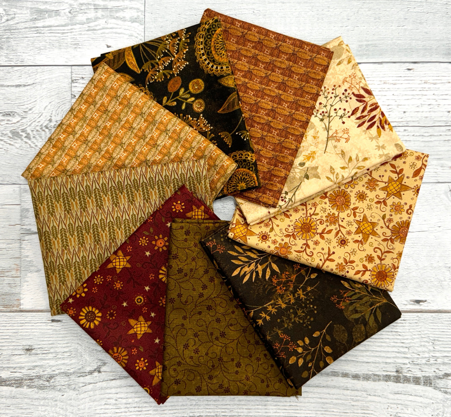 Oak & Maple by Janet Rae Nesbitt - Shop Assembled Fat Quarter Bundle