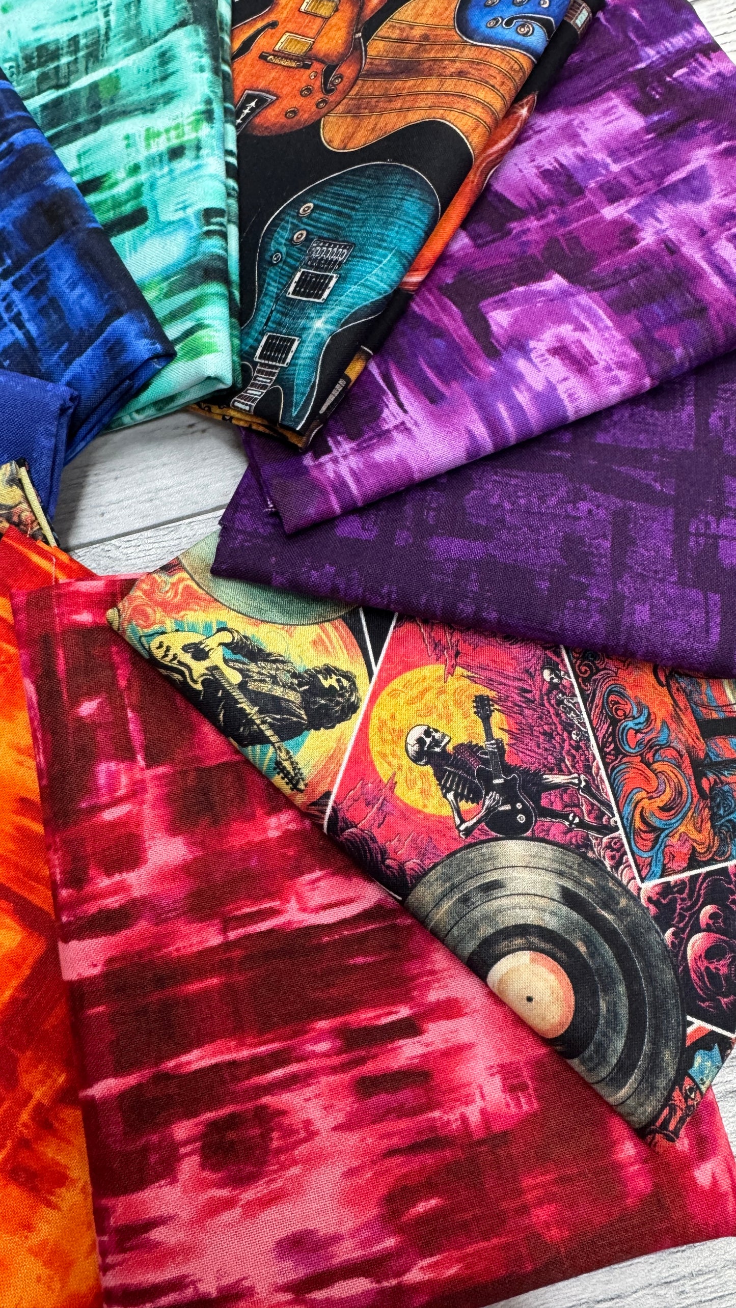 Rock N Roll Fantasy Shop Assembled Fat Quarter Bundle: Choice of Bundle