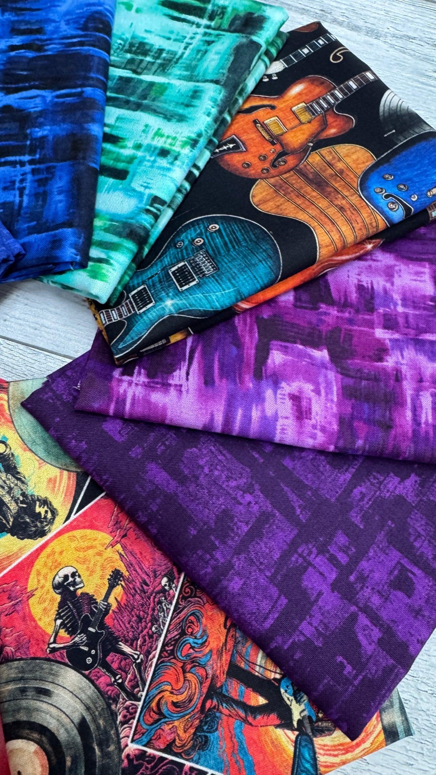 Rock N Roll Fantasy Shop Assembled Fat Quarter Bundle: Choice of Bundle