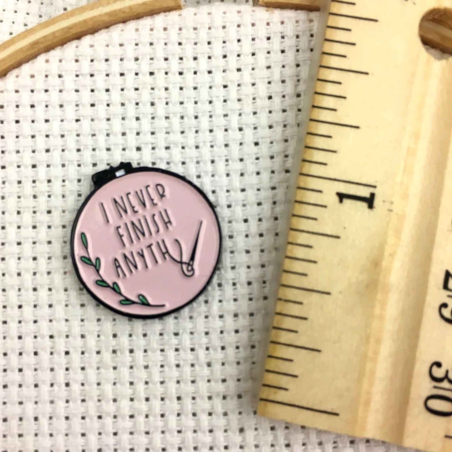 I Never Finish Anyth...- Needle Minder