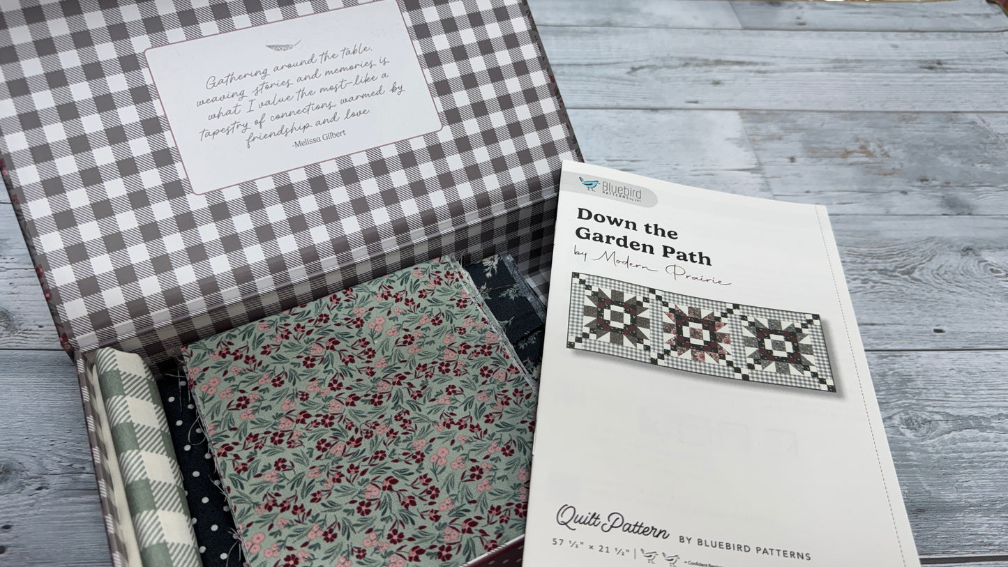 A Walk on the Prairie- Down the Garden Path Runner Boxed Kit