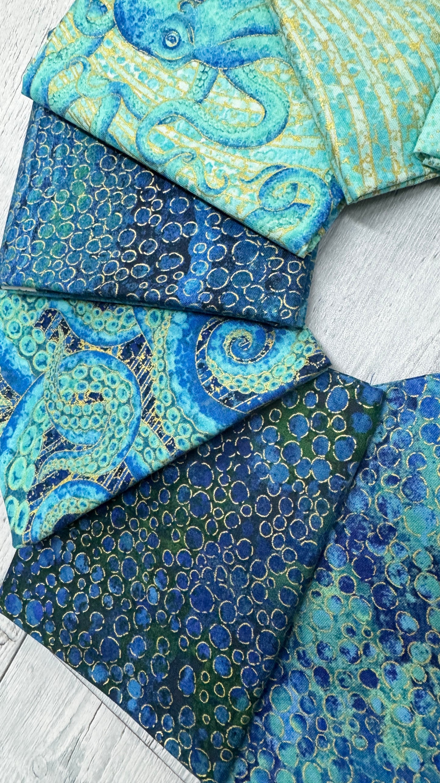 Shimmer Enigma Fat Quarter Bundle: Choice of Bundle