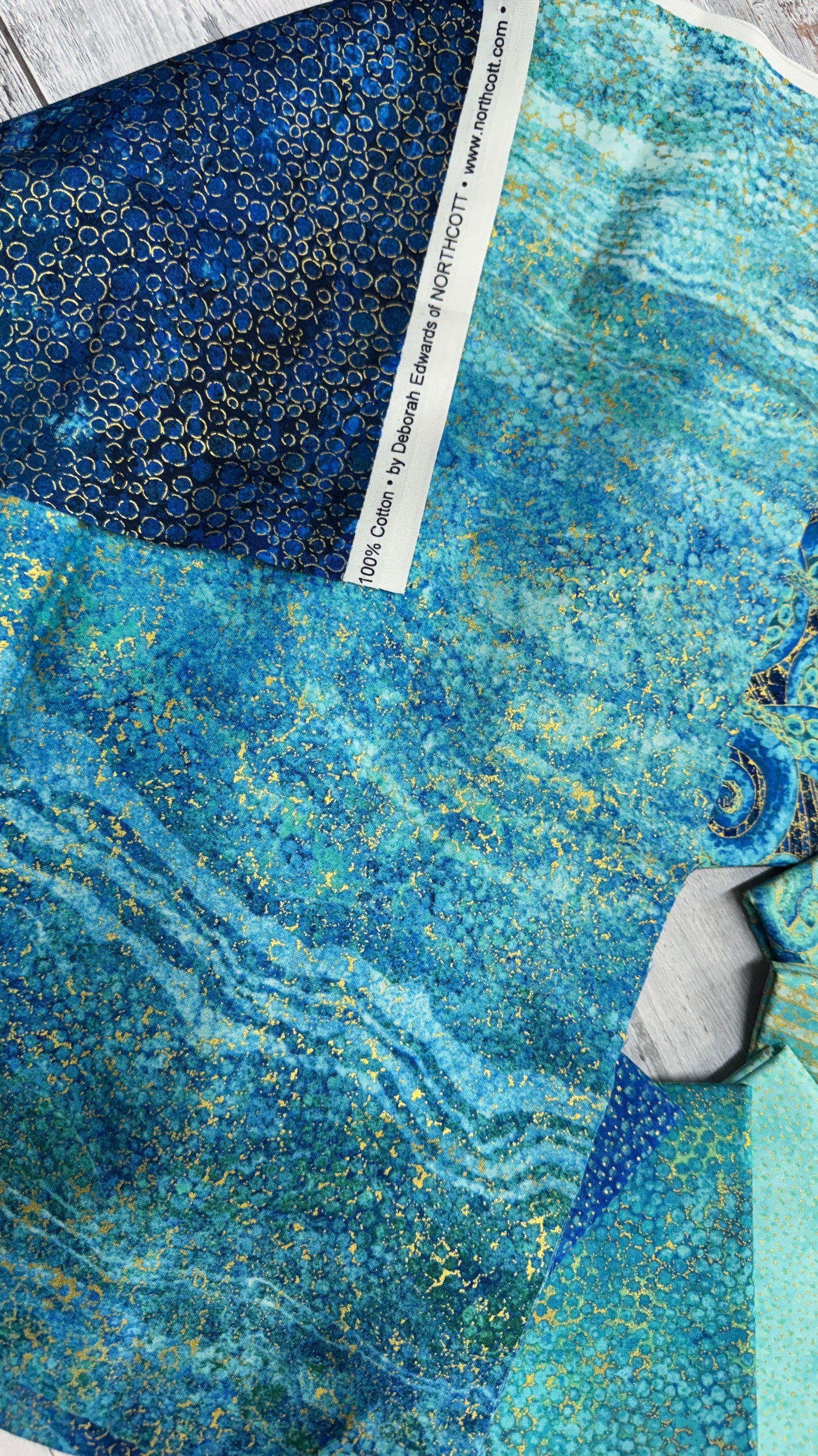 Shimmer Enigma Fat Quarter Bundle: Choice of Bundle