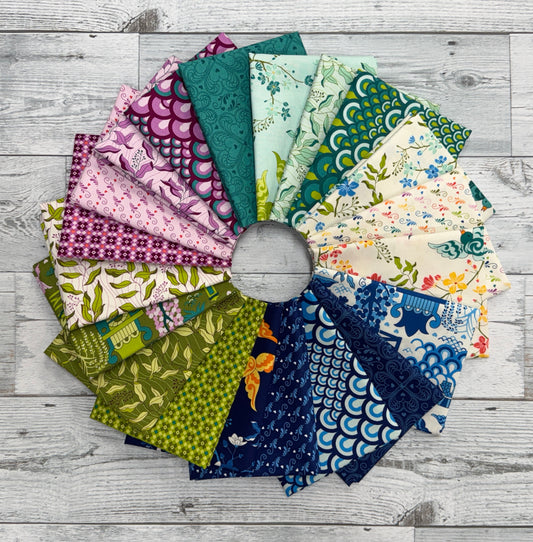 Legendary Love- Shop Assembled Fat Quarter Bundle