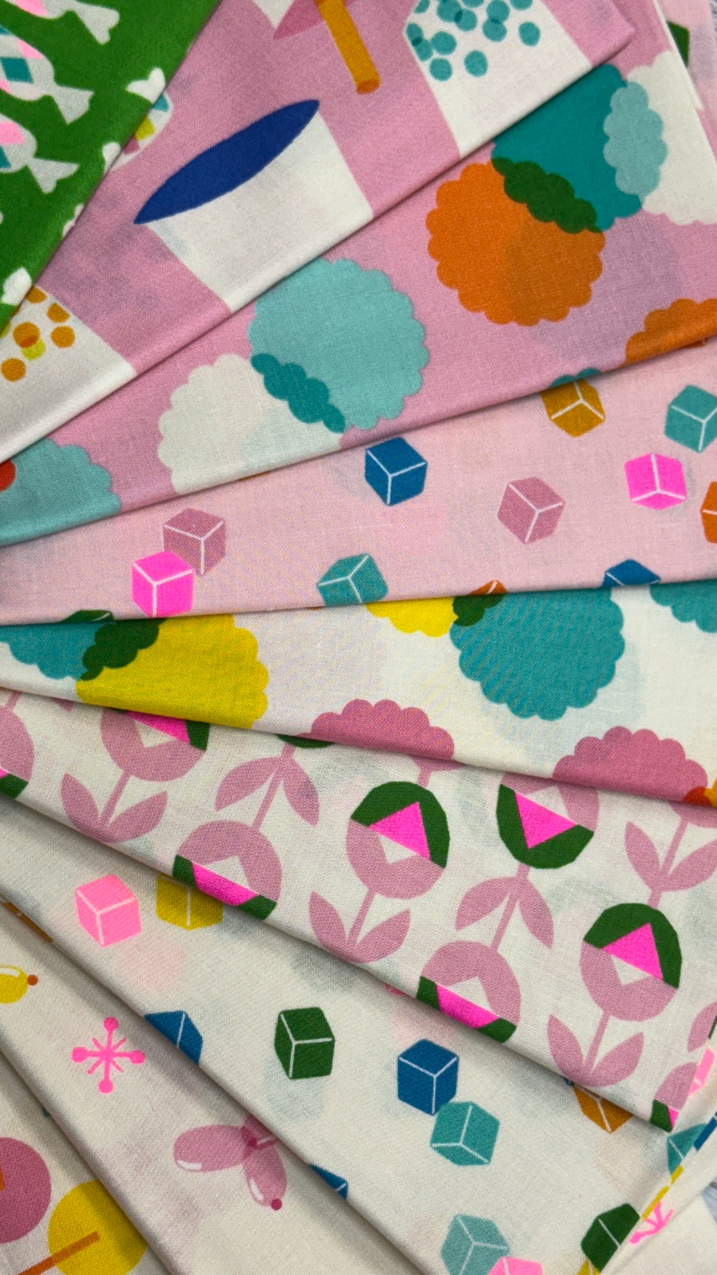 Eye Candy- Shop Assembled Fat Quarter Bundle
