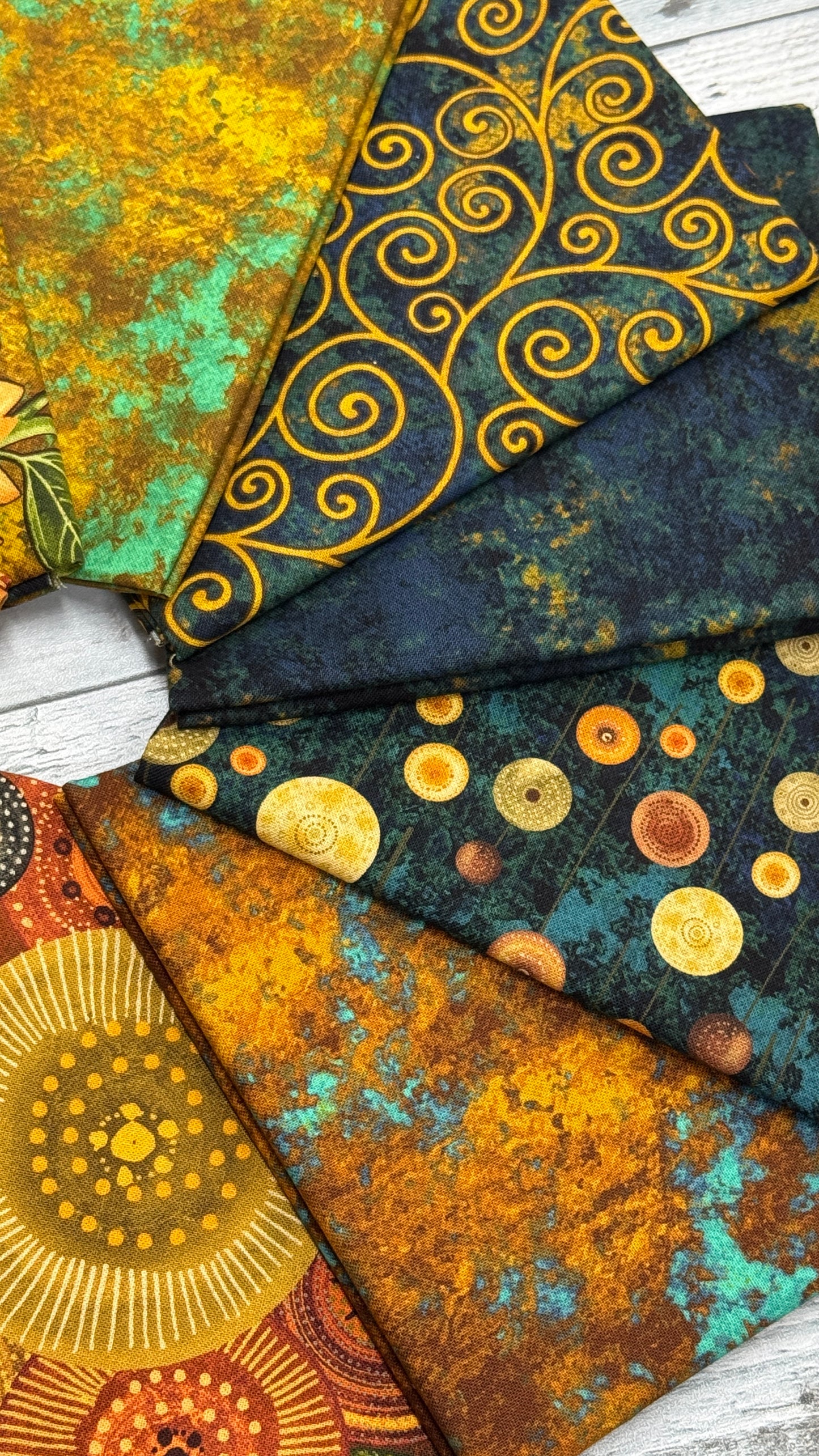 Crow-Mazing- Shop Assembled Fat Quarter Bundle: Choice of Bundle