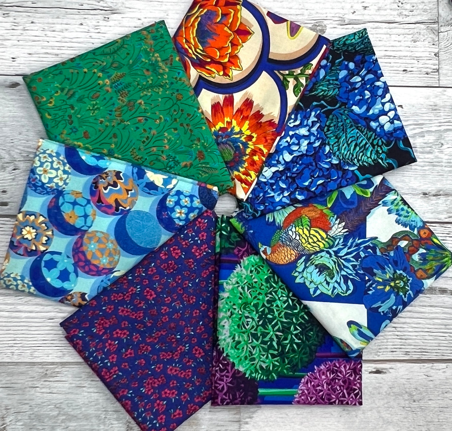 Florescence 7Pc Shop Assembled Fat Quarter Bundle