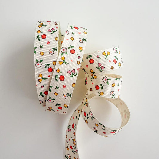 Minki Kim Cream 5/8" Ribbon: 5 Yards