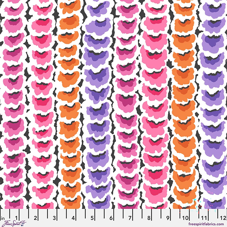 Kaffe Fassett Collective August 2026- Rose Garlands