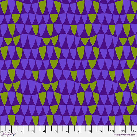 Gloriosa Garden- Purple Soft Triangle: Sold by the 1/2 Yard