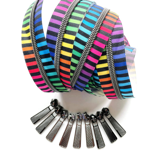 Color Stripe Zipper Tape and Zipper Pulls