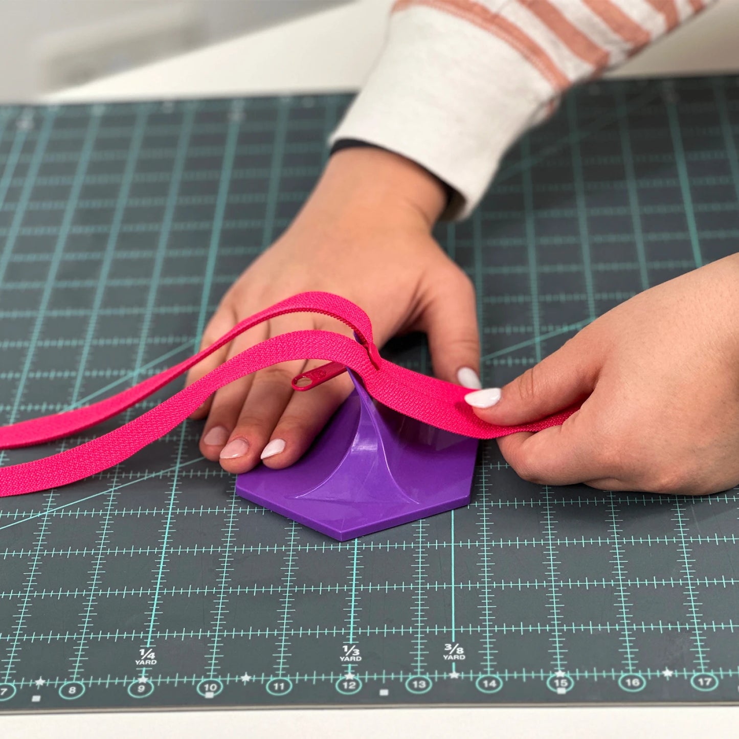 the Gypsy Quilter Handy Zipper Jig