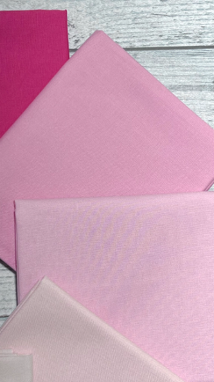 Pretty In Pink - Shop Assembled Fat Quarter Bundle