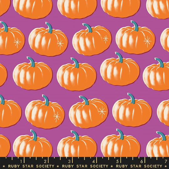 Spooky Darlings- Witchy  Pumpkins: Sold by the 1/2 Yard