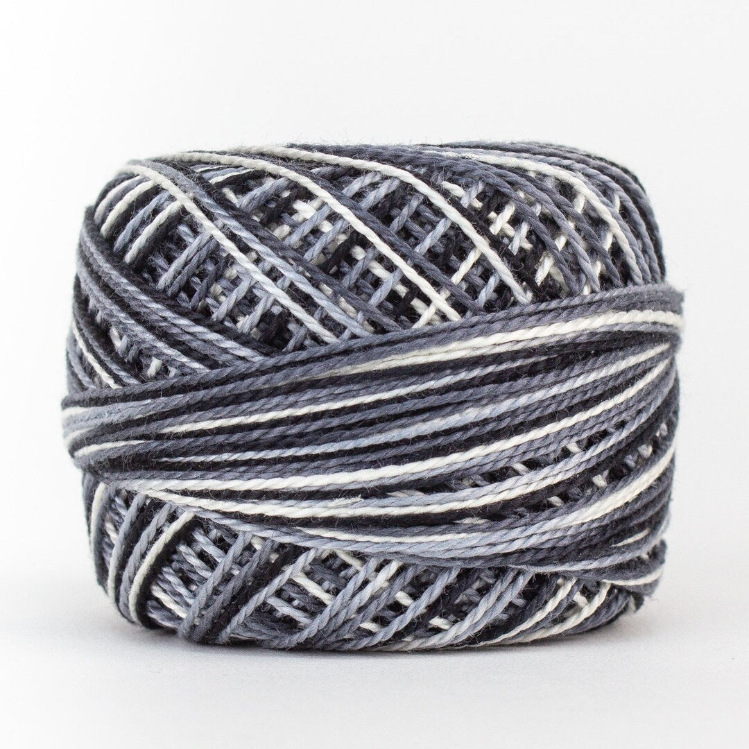 Wonderfil Eleganza Thread- EZM1045 Newsprint: Variegated