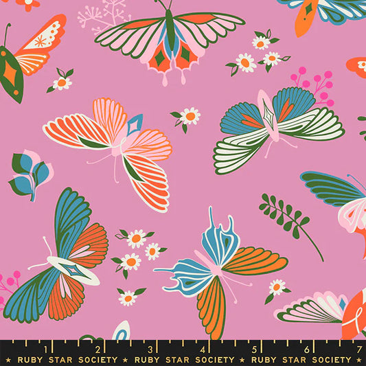 Stay Gold- Kiss Flutter: Sold by the 1/2 yard