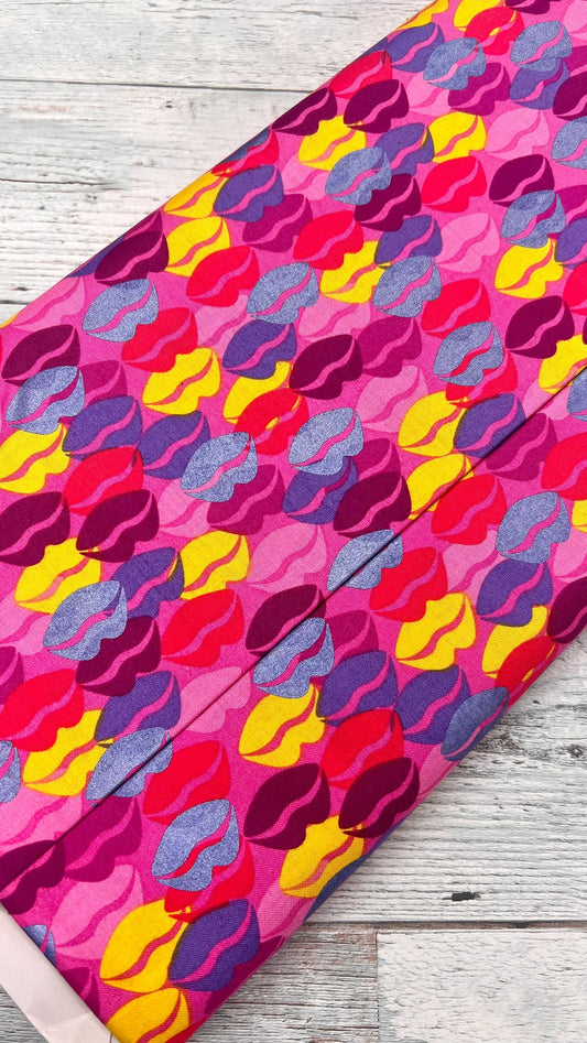 Wildside - Kool Thing - Hot Pink: Sold By The 1/2 Yard