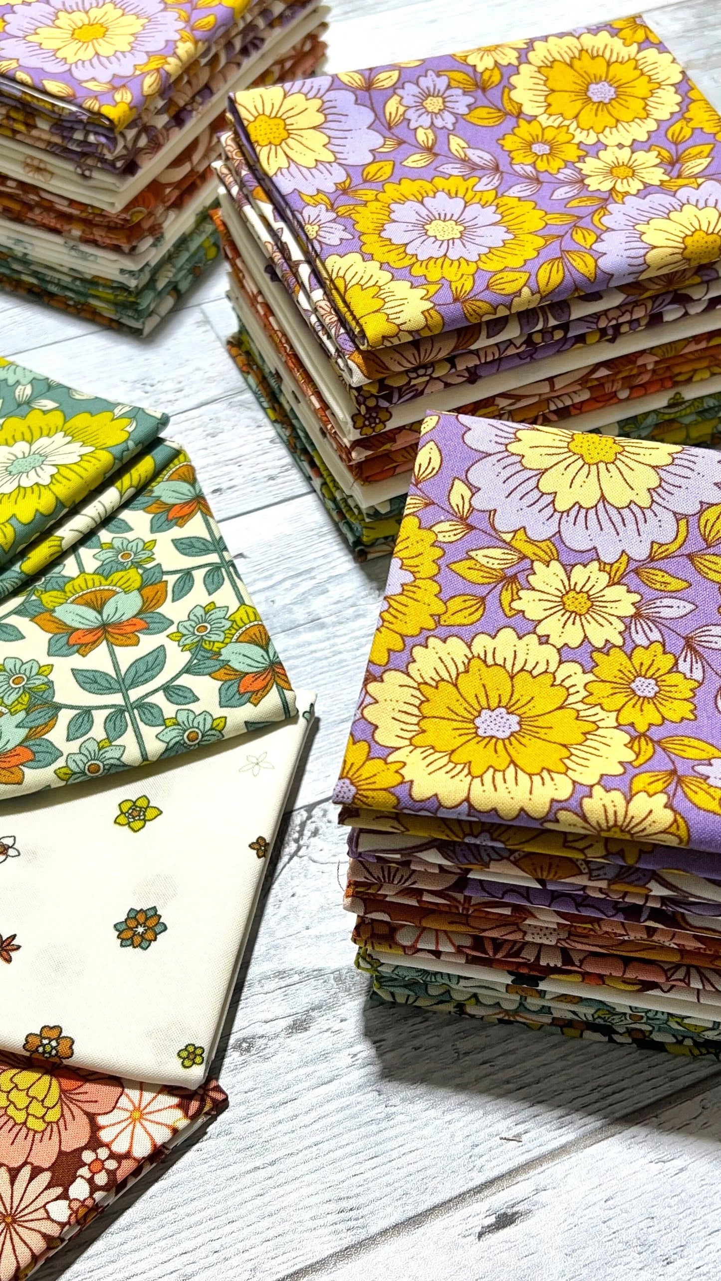 Groovy Boho / RJR Fabrics - Shop Assembled Fat Quarter Bundle - 11PC