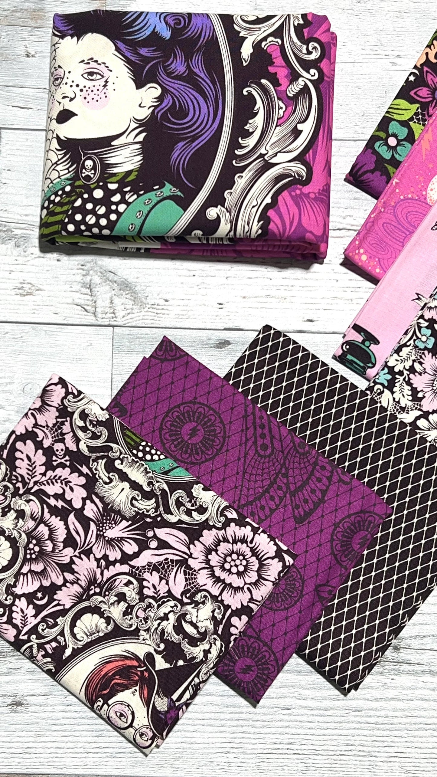 Nightshade "Deja Vu" by Tula Pink / FreeSpirit 8 pc Shop Assembled Fat Quarter Bundle (Includes One Yard of Large Cameos)