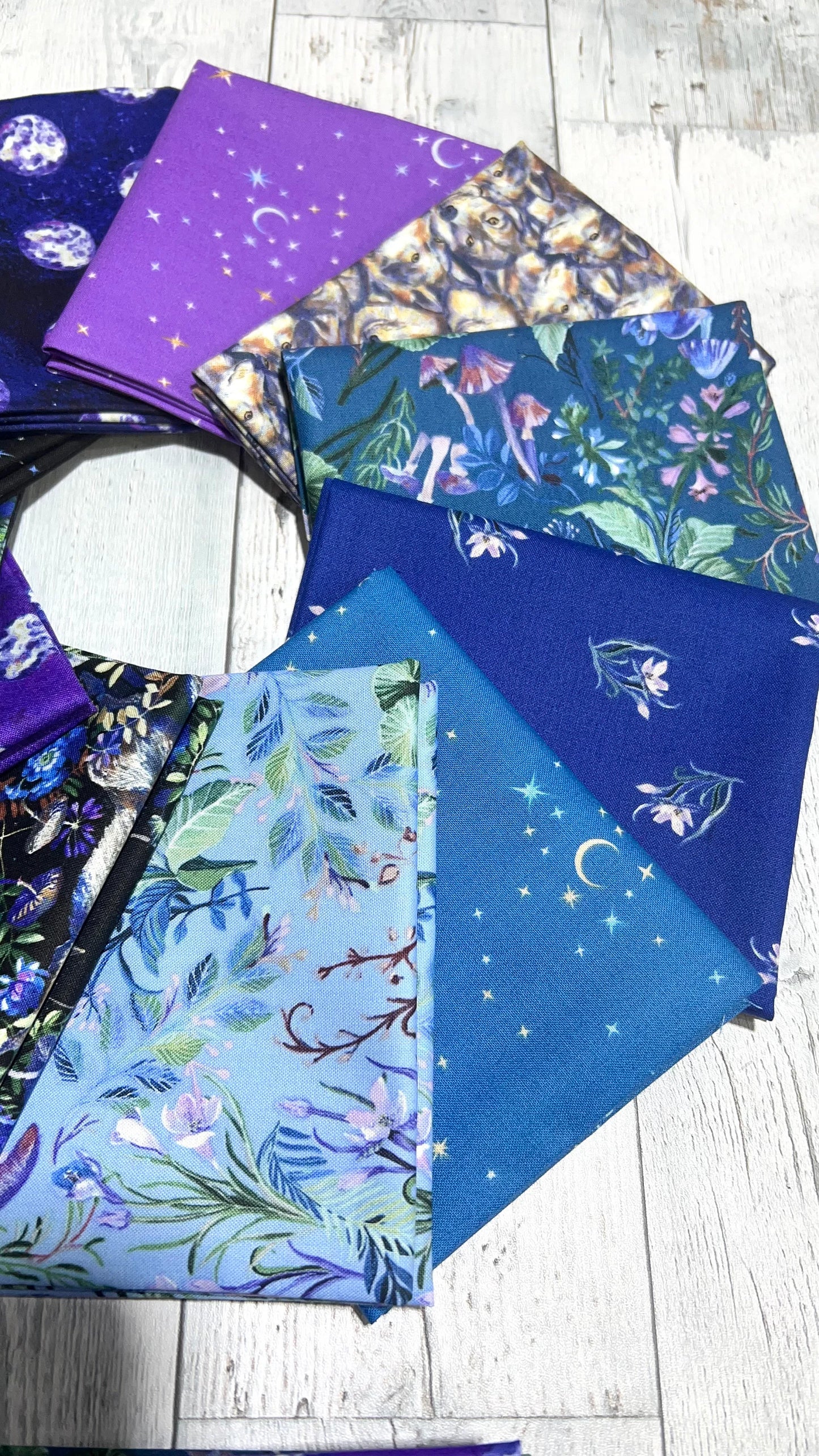 Full Moon- Figo Fabrics - Shop Assembled Fat Quarter Bundle