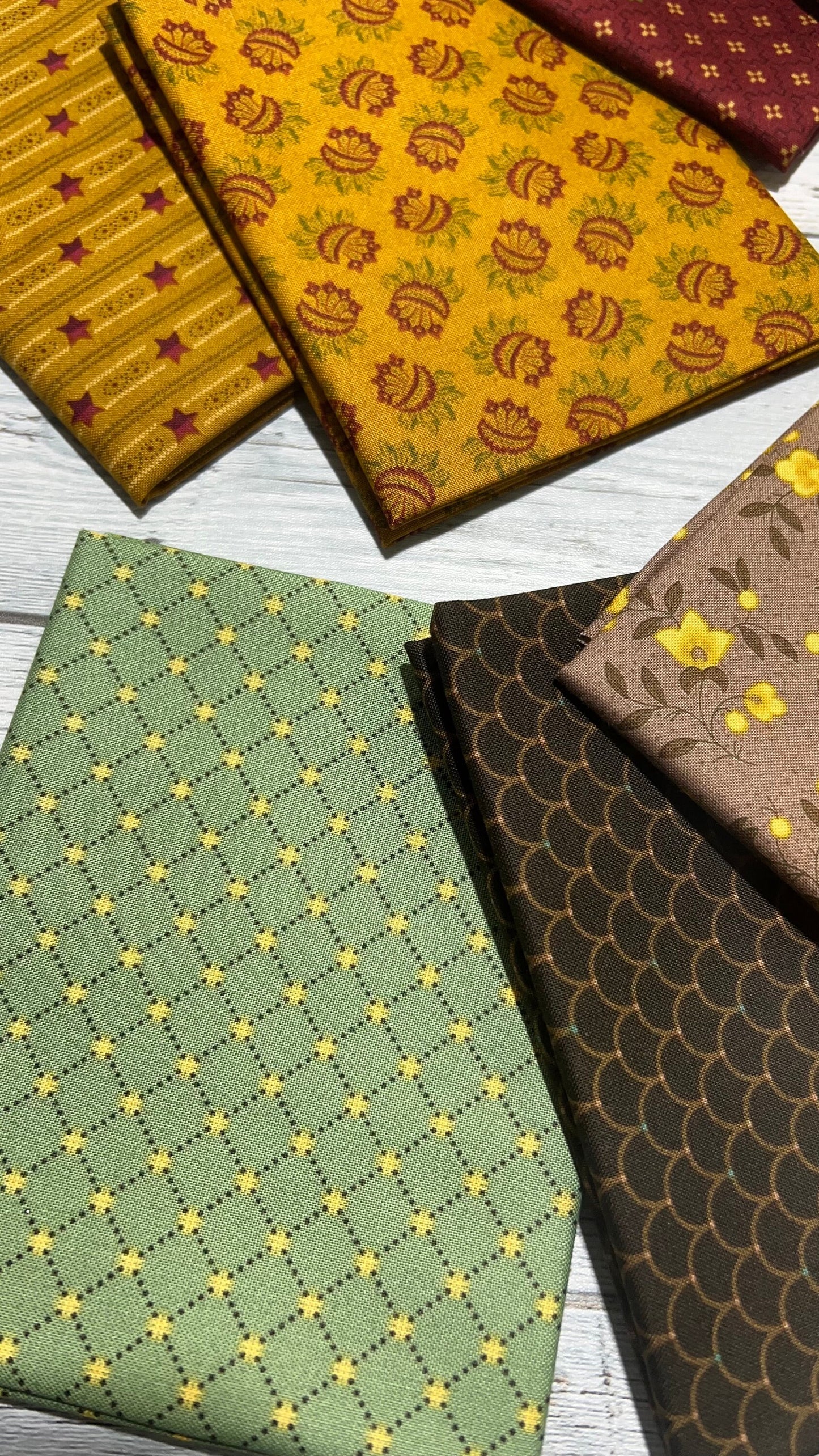 Right As Rain by Kim Diehl / Henry Glass - Shop Assembled Fat Quarter Bundle