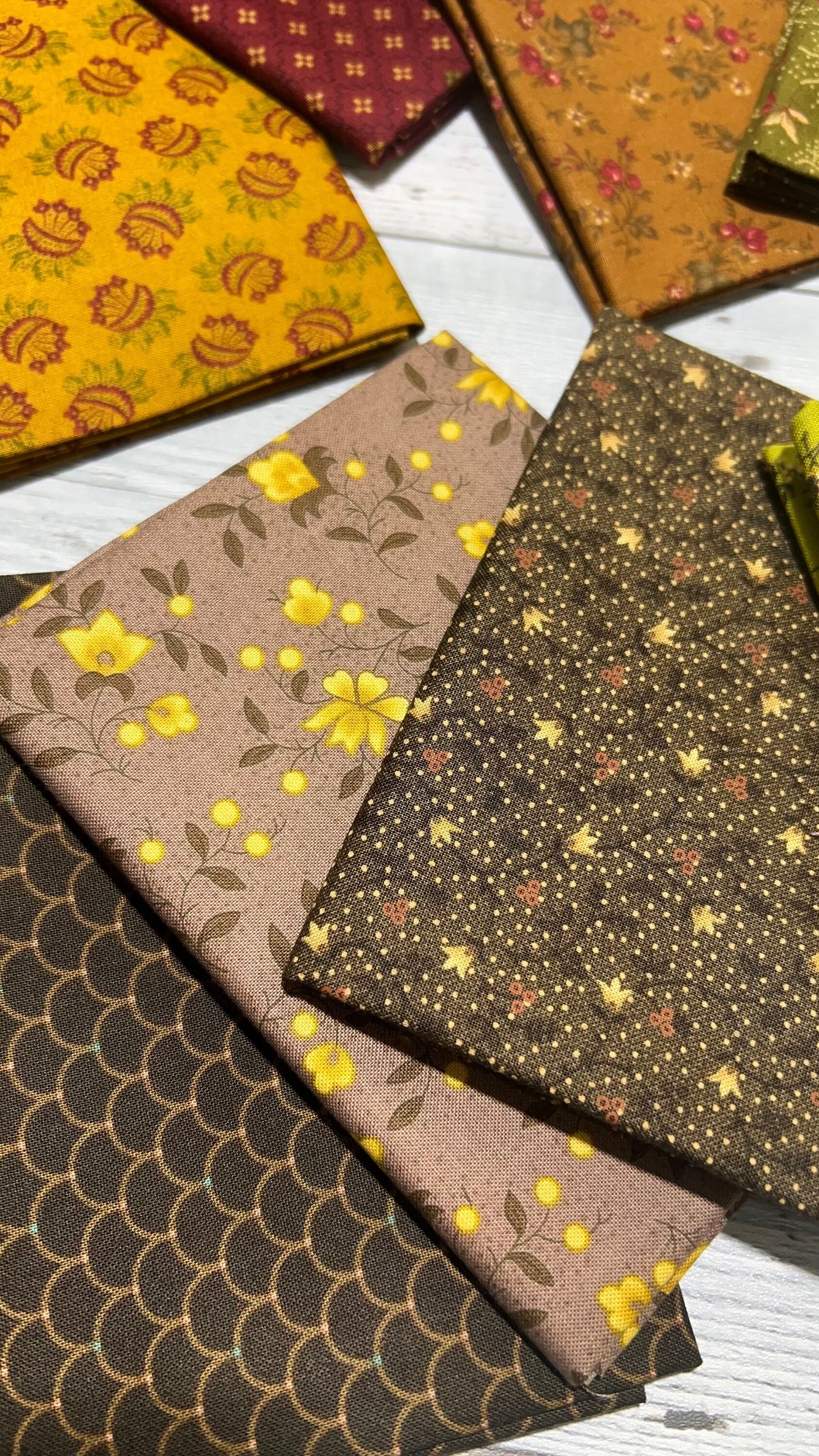 Right As Rain by Kim Diehl / Henry Glass - Shop Assembled Fat Quarter Bundle